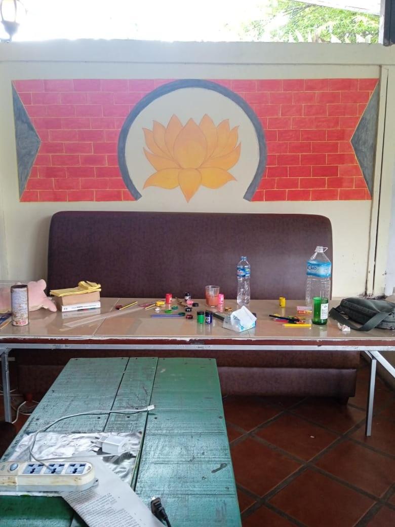 Vernice Backpacker Hostel Vientiane Exterior photo